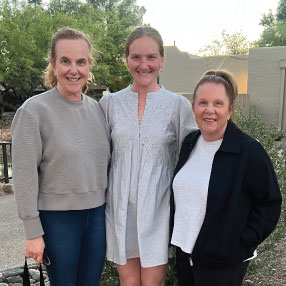 Linda Mendelson, Sharon Mendelson Markman and Alexa Markman