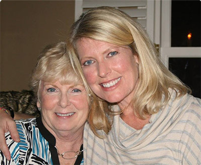 Cassie Jones (right) with her sister, Suzie, who developed Alzheimer's.